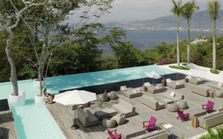 encanto-designer-hotel-in-acapulco-holzdeck-lounge