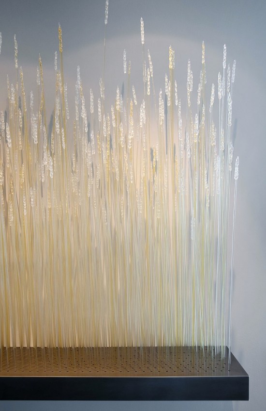 moderne installation aus glas details zeigen