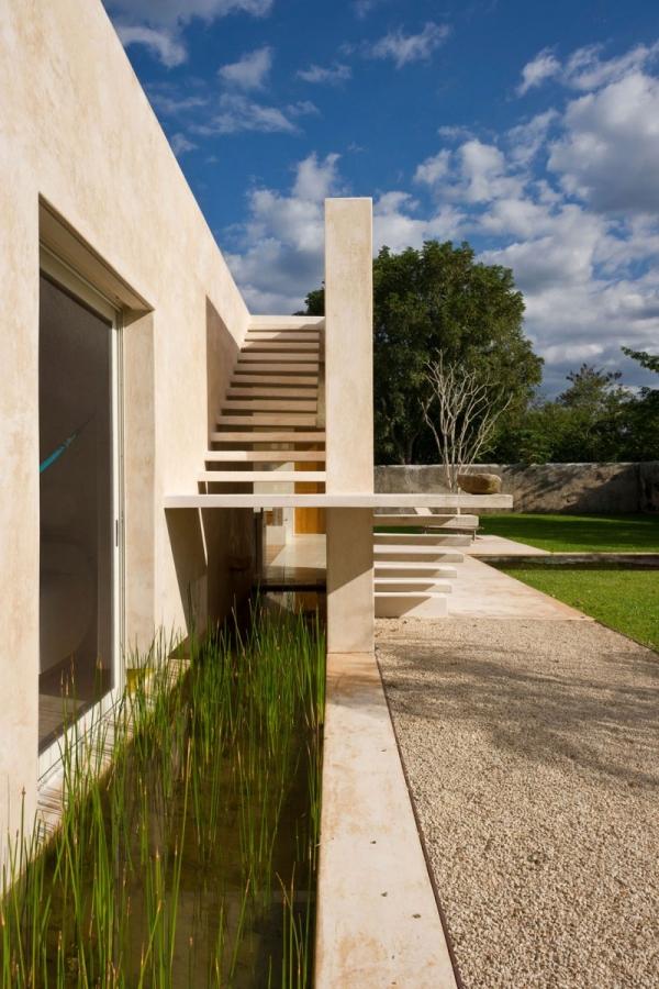 modernes wohnhaus in yucatan mexico geometrische formen