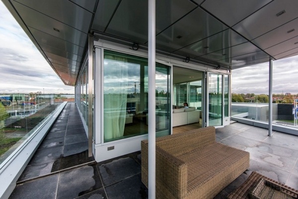 moderne wohnung mit skybox design wände glas