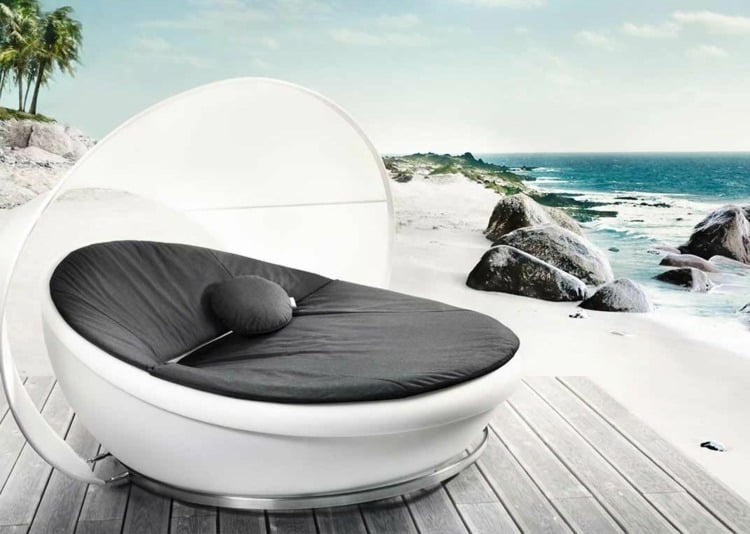 outdoor möbel tagesbett-idee-schwarz-polster-weiss-sonnenschutz