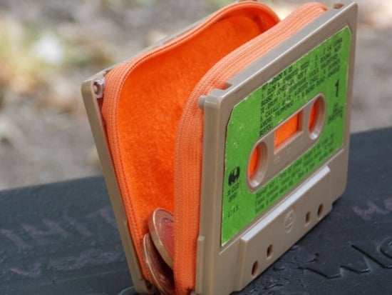 upcycling recycling mit neuer anwendung geldtasche kassette