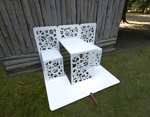 Die weißen Alu Gartenmöbel von Bysteel  PLI multifunktional kombination