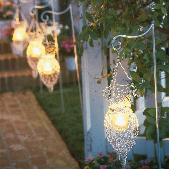 Beleuchtungsideen Garten hängeleuchten elegant romantisch