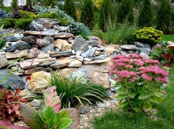 Gestaltung Garten-Ideen Pflanzen-Arten Steine