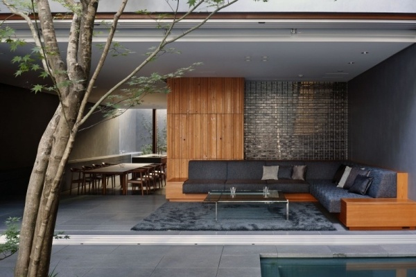 Loft-Wohnung Japan moderner Look-Holzmöbel