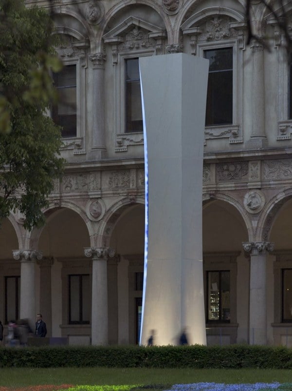 Milano moderne Kunst Monolith Architektur 