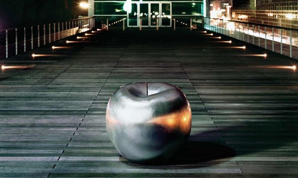 coole Balkon Deko  Figuren Frucht Apfel
