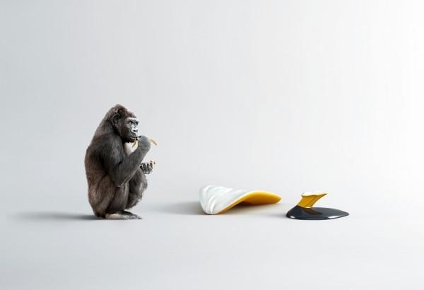 sessel design wamhouse gorilla isst banane