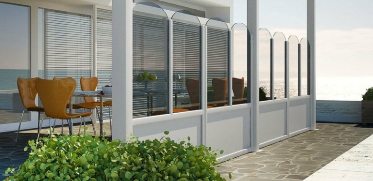 garten und balkon windschutz aluminium rahmen glas design idee
