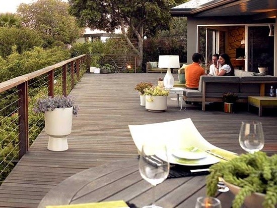 große veranda ideen für terrasse bangkirai holz
