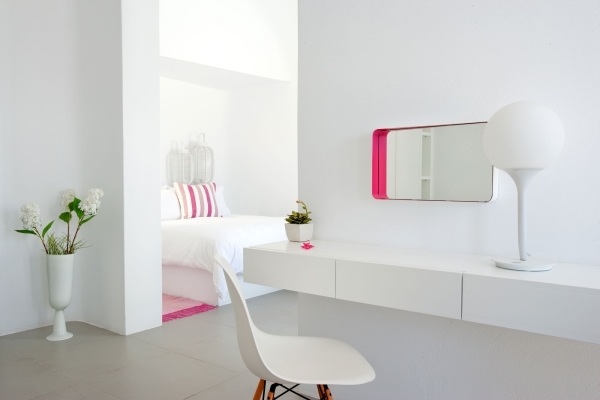 rosa akzente minimalismus ideen für schlafzimmer in weiß