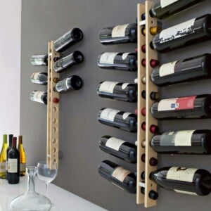 weinregale zum selberbauen modern idee wand leisten holz loecher