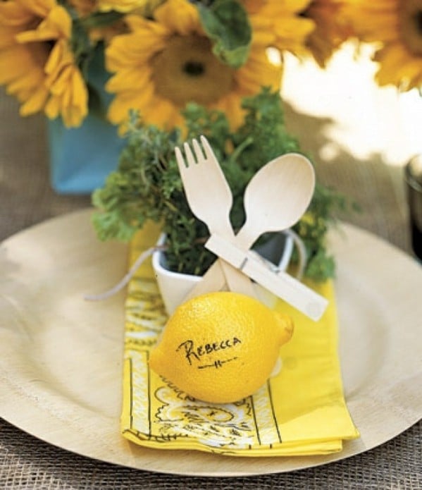 Zitronen Tisch coole Deko Idee Frühling