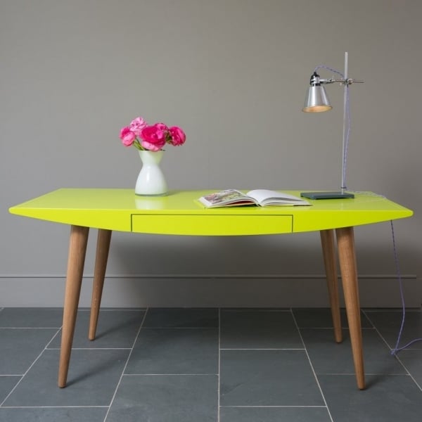 Design Schreibtisch-Leuchte Gelb-Gestrichen Tischplatte modern