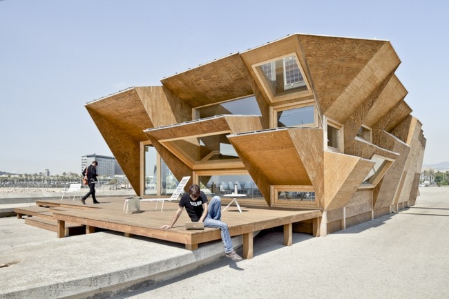 Küstenhaus umweltfreundlich Holz Fassade Energie