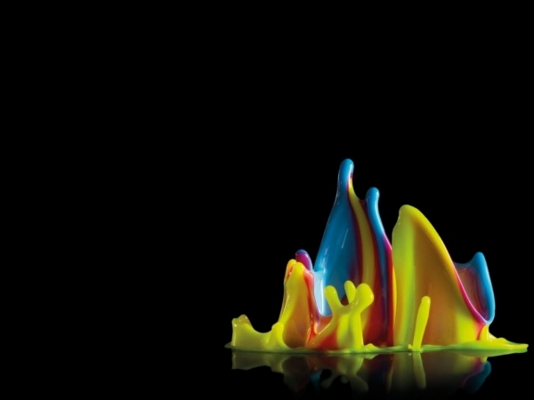 Slowmotion Farbskulptur moderne Kunst Bringing Colour to life Farbe Musik