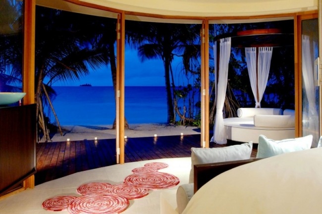 W Retreat spa resort malediven strand lounge bett