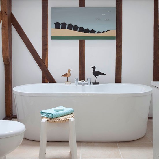 Wohnideen Badezimmer weiß Landhausstil Bild
