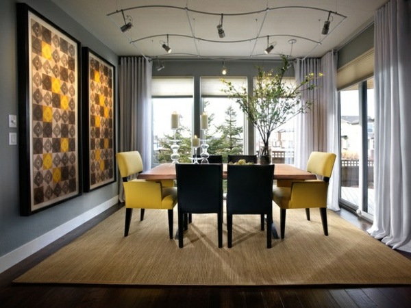 Wohnideen Esszimmer Wanddeko gelbe Mosaik Stühle