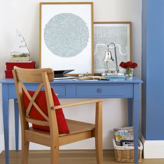Wohnideen Home Office-blau hellbraun-retro Stil Einrichten