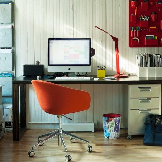 Wohnideen Home-Office-rot-schwarz retro Motive