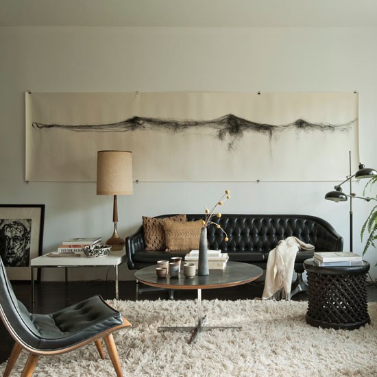 Wohnideen-Wohnzimmer-schwarz braun-beige Retro Teppich