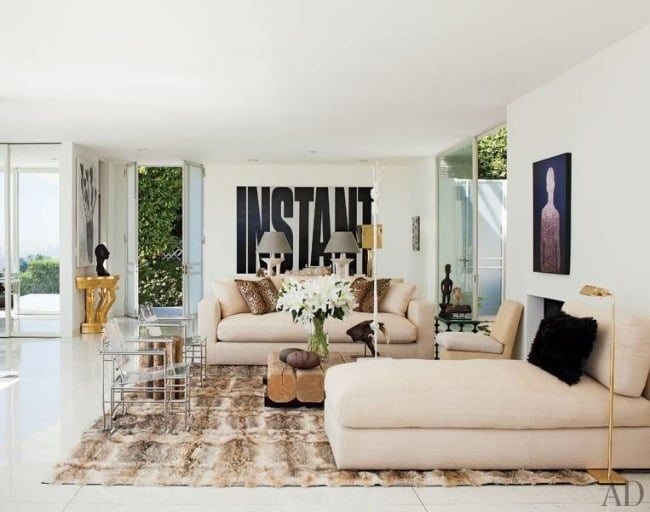 designer wohnzimmer neutrale farben pelz teppich