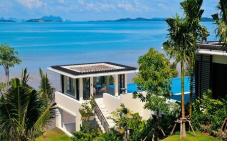 exotische Villa am Strand Phuket Thailand Architektur