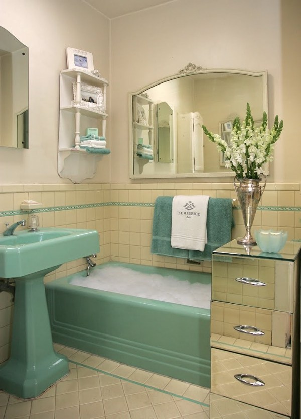 farbe badezimmer grüne badmöbel beige fliesen
