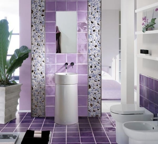 farbe badezimmer lila farbtöne freistehender waschbecken