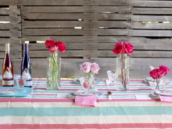 festliche Tisch Deko Idee Streifen rosa blau
