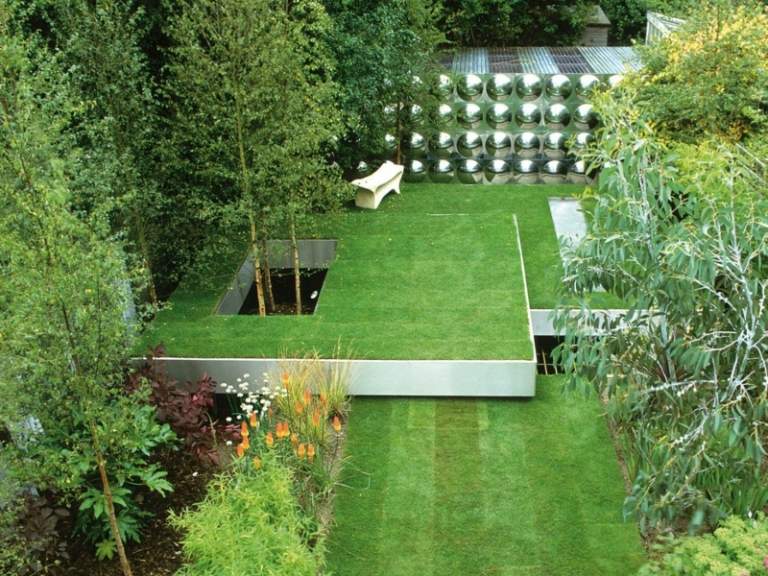 gartengestaltung modern design terrassen beete sichtschutz metall look