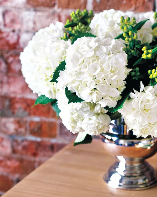 dekorieren glänzende Vase Blumengestecke selber machen