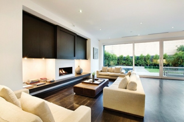 Wohnzimmer Einrichtung Ideen Kamin beige Sofa Set helles Interieur