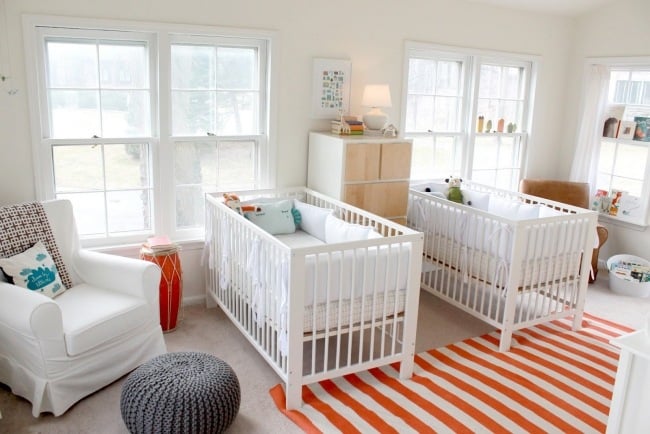 orange streifenmuster wohnideen babyzimmer für zwillinge
