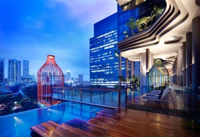 panoramablick terrasse parkroyal designer hotel in singapur
