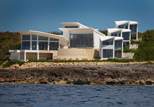 private ferienvilla anguilla weiße fassade hamilton cecconi simone