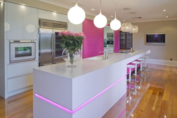 rosa elemente ideen für led küchen beleuchtung