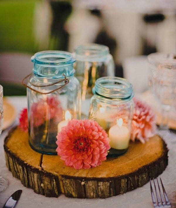 rustikale Tischdeko Marmeladenglas Blumen Windlichter Sommer Flair