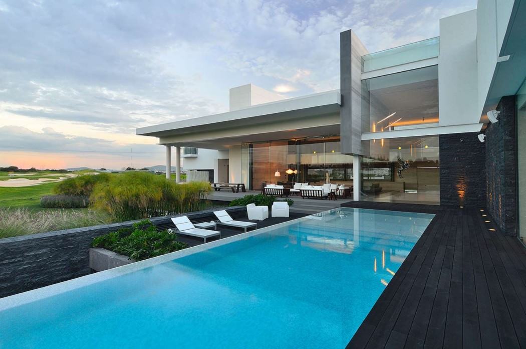 terrassengestaltung-modern-pool-ideen