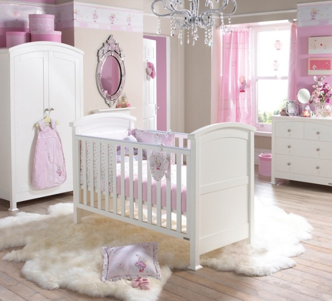 weiß rosa kristallkronleuchter wohnideen für babyzimmer für mädchen