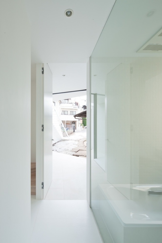 Badezimmer Zugang-zum Innenhof Glaswand