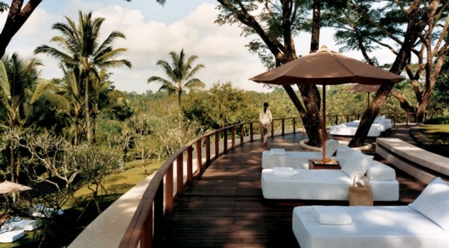 Hotel mitten Dschungel Spa Resort