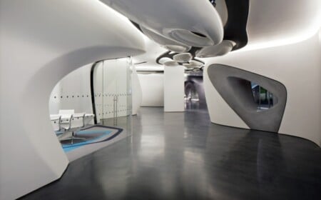 Büroraum Wasserbewegung inspiriert Zaha Hadid interessante Deckengestaltung