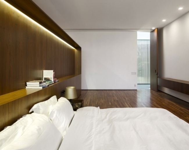 Designer Schlafzimmer Bettwäsche-weiß Wand Holzverkleidungen