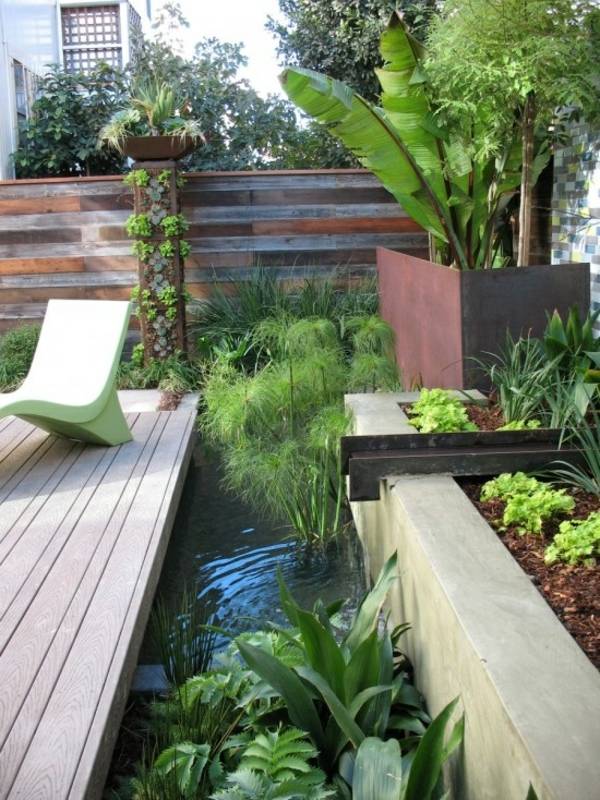 Gestaltung Holzzaun Wasser Terrasse Pflanzen