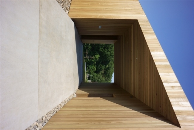 Haus Tunnel Modern-Architektur Zederholz Außenverkleidung Fassade