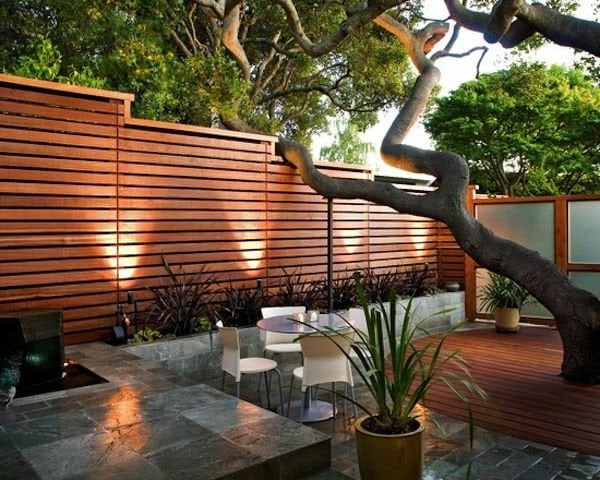 Terrasse Baum Holzboden Zaun Design