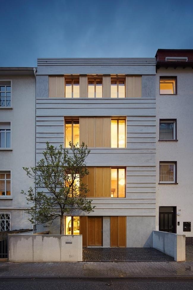 Renovierung Haus Frankfurt-am Mein-Pünktchen braun-güth architekten